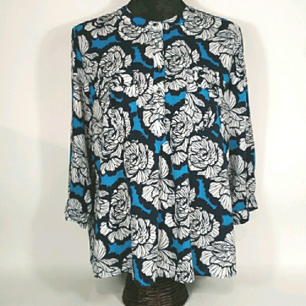 Stylus Women's black/white/blue Blouse, Size XL